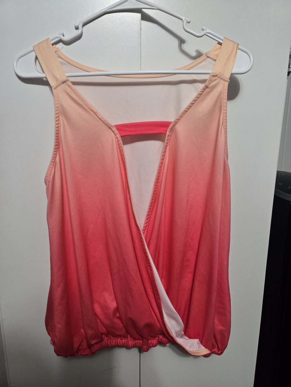 Women's Pink Ombre Sleeveless Wrap Tank Top